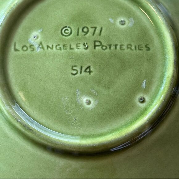 Vintage 1971 Los Angeles Potteries #514 Large 14.5” Pasta Bowl Raised Vegetables - Picture 10 of 14